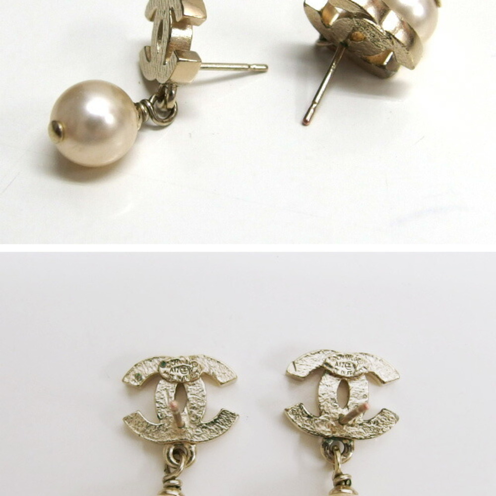 CHANEL Earrings - Picture 4 of 11